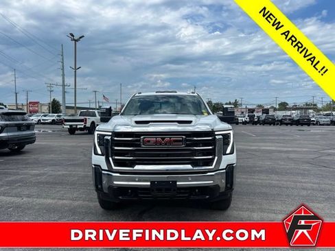 Used 2025 GMC Sierra 2500 SLT AWD/4WD image 2