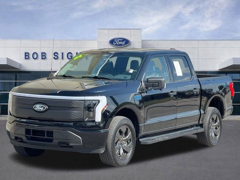 Used 2024 Ford F150 Lightning XLT AWD/4WD image 41