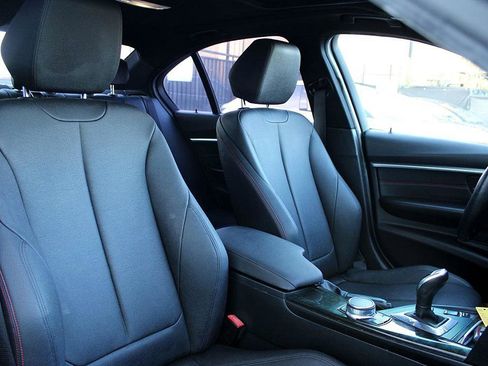 Used 2017 BMW 330i Sedan w/ Driver Assistance Package image 14