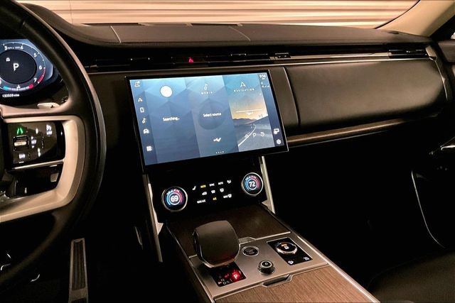 Certified 2023 Land Rover Range Rover SE AWD/4WD image 5