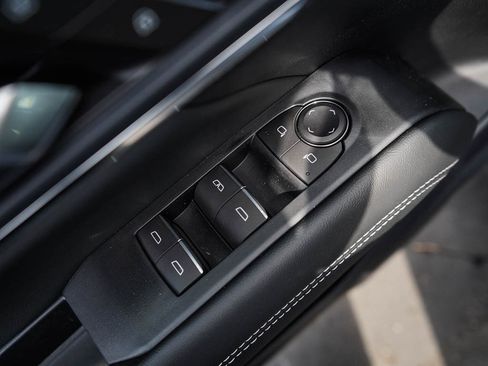 New 2026 GMC Terrain Denali w/ LPO, Floor Liner Package image 17