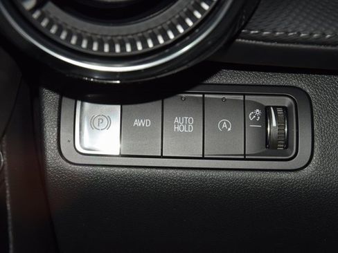 New 2026 Chevrolet Equinox LT w/ Convenience Package II image 34