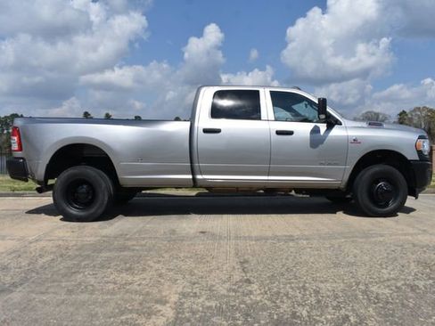 Used 2021 RAM 3500 Tradesman image 3