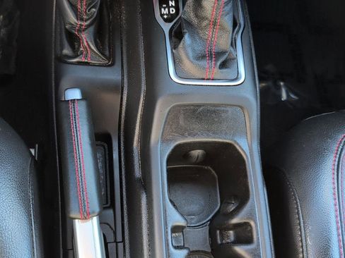 Used 2022 Jeep Wrangler Unlimited Rubicon w/ LED Lighting Group image 28