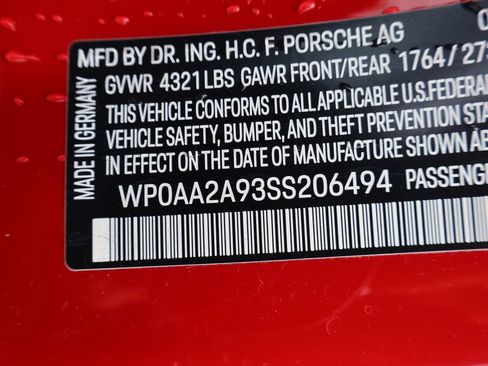 Certified 2025 Porsche 911 Carrera RWD image 33