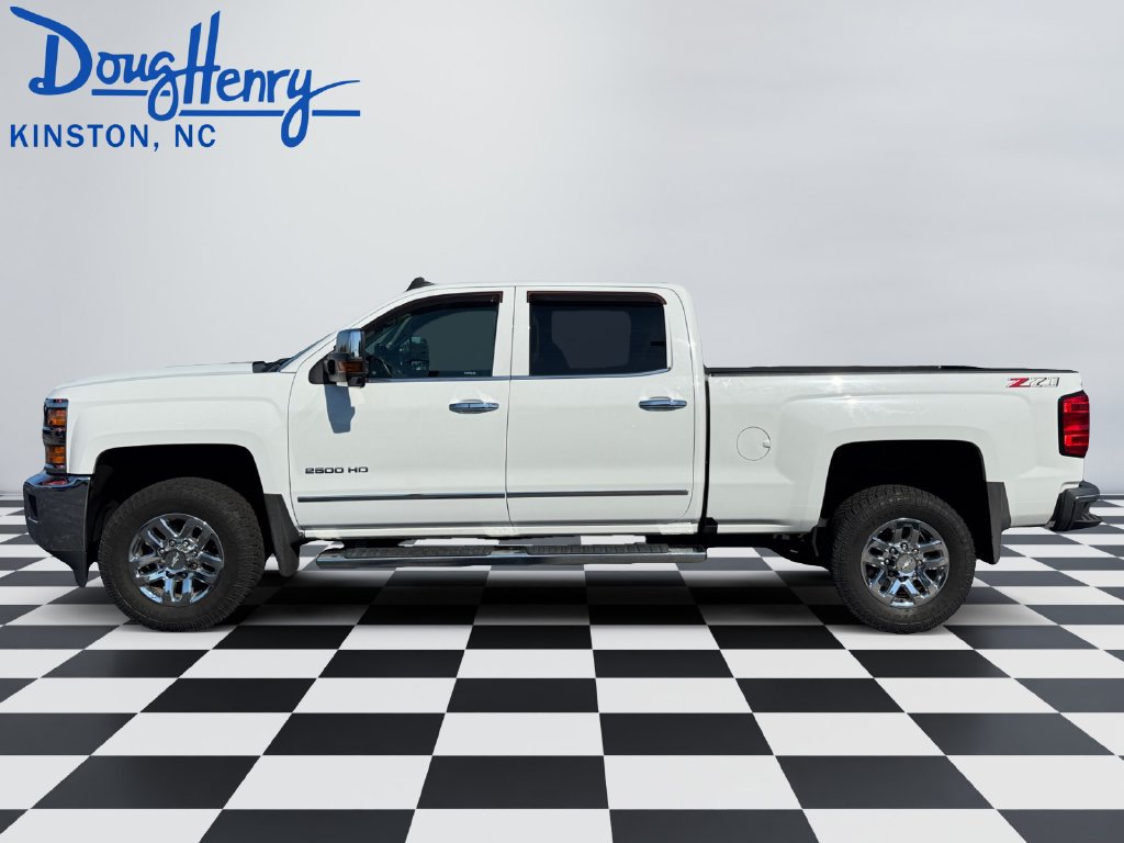 Used 2019 Chevrolet Silverado 2500 LTZ w/ LTZ Plus Package AWD/4WD image 2