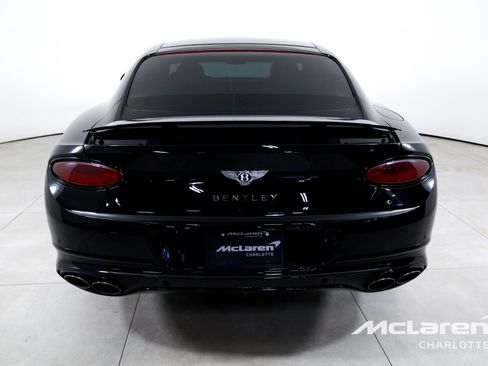 Used 2022 Bentley Continental GT image 7