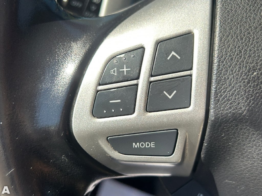 Used 2009 Mitsubishi Outlander XLS FWD image 26