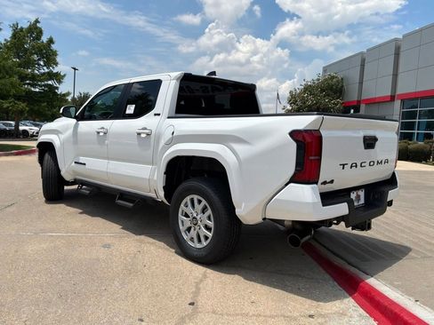 New 2026 Toyota Tacoma SR5 AWD/4WD image 7