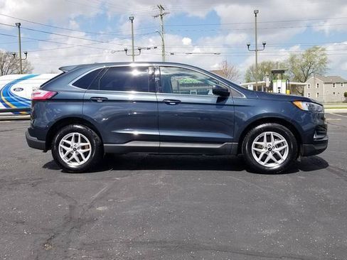 Certified 2024 Ford Edge SEL w/ Convenience Package AWD/4WD image 4