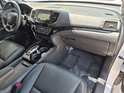 Used 2022 Honda Pilot Touring image 36