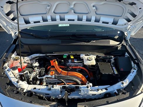 New 2027 Chevrolet Bolt LT w/ Comfort Package image 23