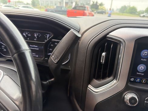Used 2021 GMC Sierra 1500 Elevation w/ Preferred Package AWD/4WD image 23