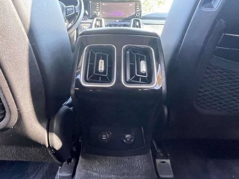 Used 2022 Kia Sorento S w/ Panoramic Sunroof Package FWD image 13