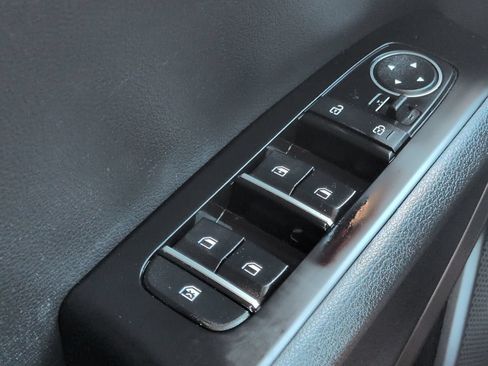 Used 2020 Kia Soul EX w/ Option Group 015 FWD image 23