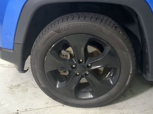 Used 2018 Jeep Compass Latitude w/ Popular Equipment Group image 13