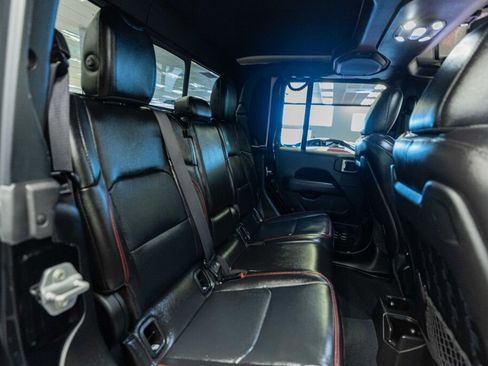 Used 2023 Jeep Gladiator Rubicon image 13