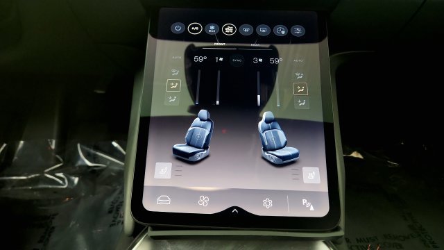Used 2024 Lucid Air Pure RWD image 61