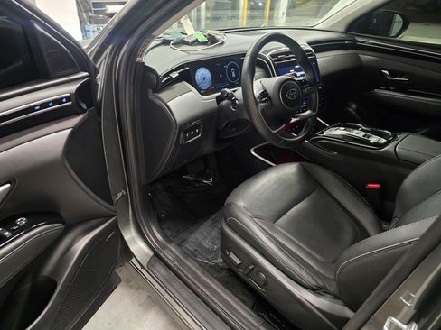 Used 2023 Hyundai Tucson Limited w/ Cargo Package AWD/4WD image 16