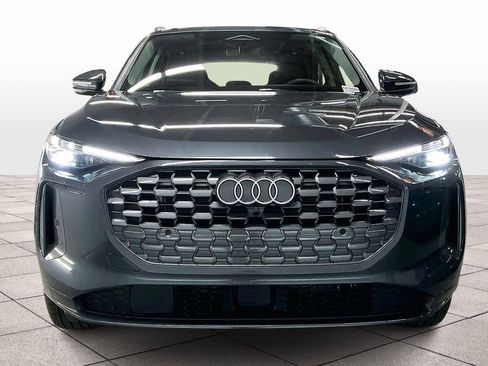 Used 2025 Audi Q5 Premium Plus w/ Premium Plus image 3