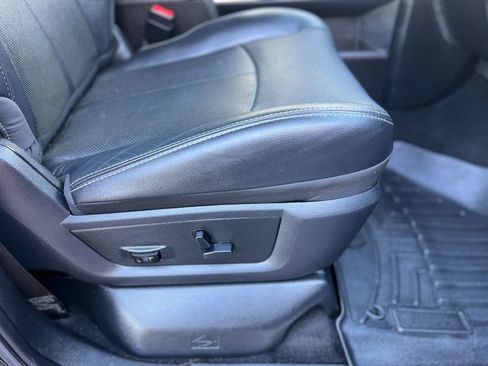 Used 2018 RAM 2500 Laramie image 24