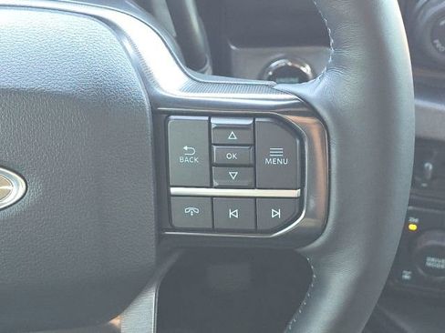 Used 2025 Ford F250 Platinum image 31