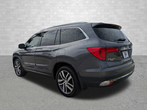 Used 2018 Honda Pilot Elite image 4