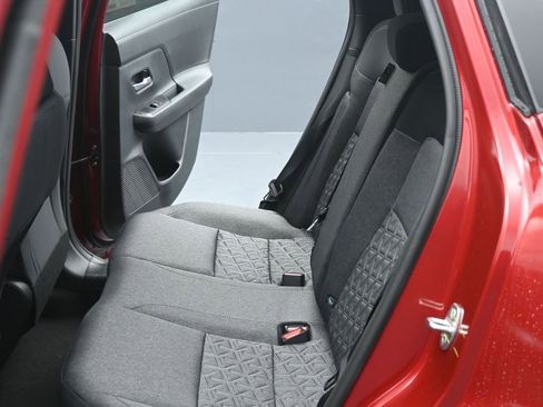 New 2026 Nissan Kicks SV w/ SV Premium Package AWD/4WD image 18