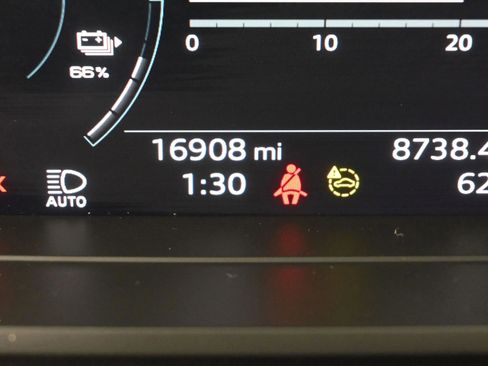 Used 2023 Audi Q4 e-tron Prestige w/ Black Optic Package image 39