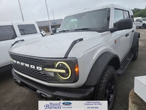 New 2026 Ford Bronco Badlands AWD/4WD image 1