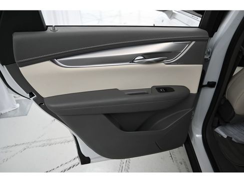 Used 2022 Cadillac XT5 Premium Luxury w/ Technology Package image 25