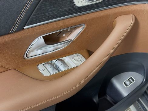 New 2026 Mercedes-Benz GLE 53 AMG 4MATIC Coupe image 21