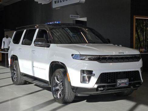 New 2026 Jeep Grand Wagoneer Upland w/ Quick Order Packge 29V Upland image 2