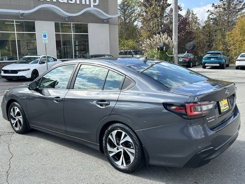 Used 2024 Subaru Legacy Premium image 7
