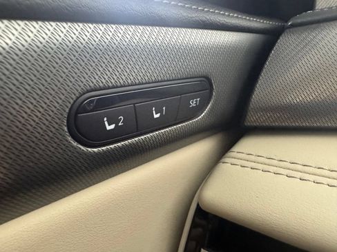 Used 2024 Nissan Pathfinder Platinum w/ Cargo Package AWD/4WD image 29