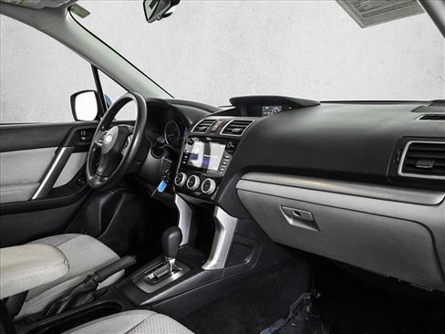 Used 2016 Subaru Forester 2.5i Premium w/ All-Weather Package AWD/4WD image 22