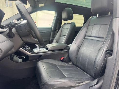 Used 2020 Land Rover Range Rover Evoque SE image 14