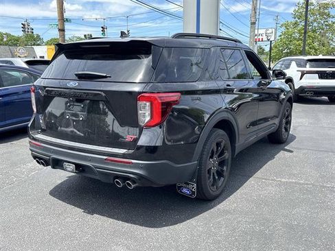 Used 2023 Ford Explorer ST w/ Equipment Group 401A AWD/4WD image 31