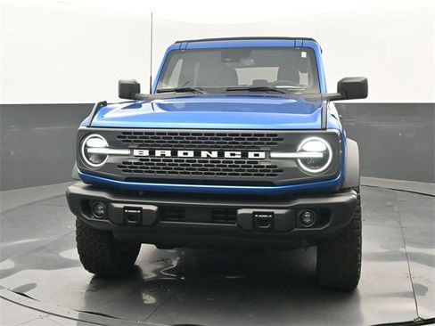Used 2023 Ford Bronco Badlands image 20