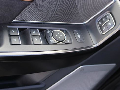 Used 2022 Ford F150 Platinum w/ Equipment Group 701A High image 52