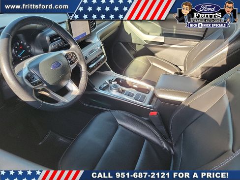 Certified 2023 Ford Explorer XLT w/ Equipment Group 202A RWD image 4