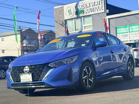 Used 2024 Nissan Sentra SV image 1