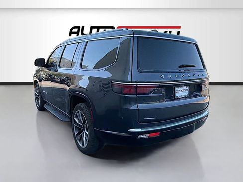 Used 2023 Jeep Wagoneer Series II w/ Premium Group I image 5