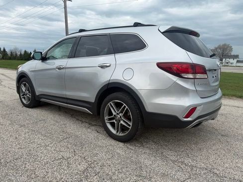 Used 2018 Hyundai Santa Fe Limited image 9