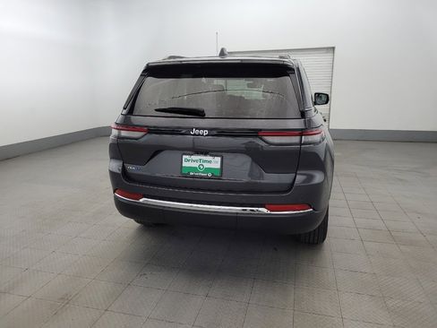 Used 2022 Jeep Grand Cherokee Limited 4xe image 7