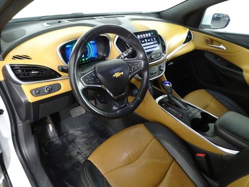 Used 2017 Chevrolet Volt Premier w/ Driver Confidence II Package image 22