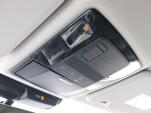 Used 2025 Mitsubishi Outlander SE AWD/4WD image 10