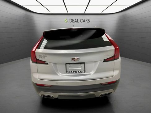 Used 2019 Cadillac XT4 Premium Luxury FWD image 6