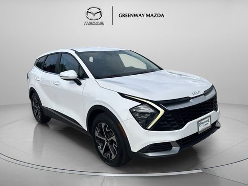 Used 2023 Kia Sportage EX image 1