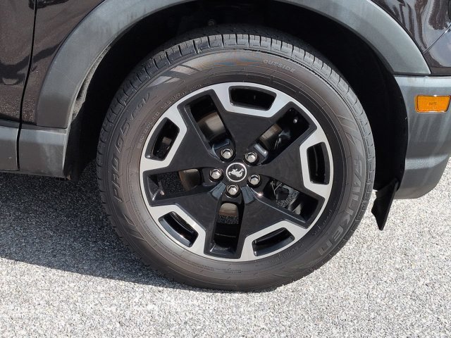 Used 2021 Ford Bronco Sport Outer Banks w/ Outer Banks Package AWD/4WD image 11